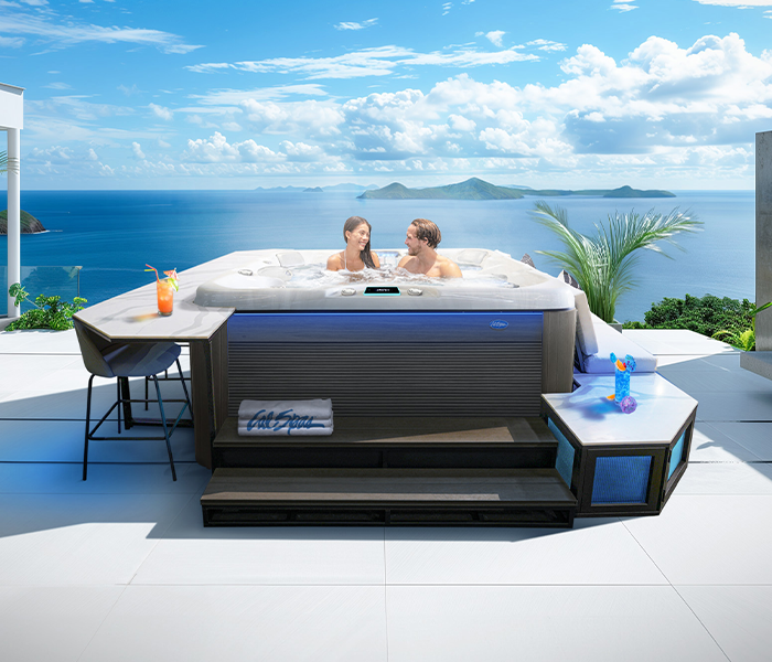 Calspas hot tub being used in a family setting - Murfreesboro